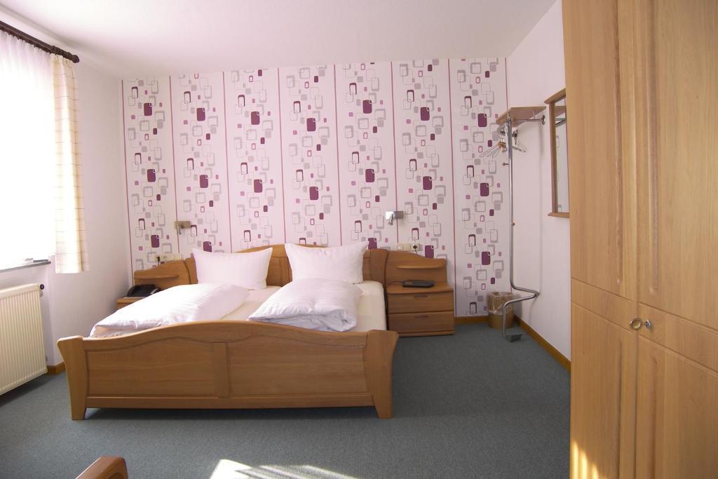 Hotel Dampfmuehle Enkirch Esterno foto