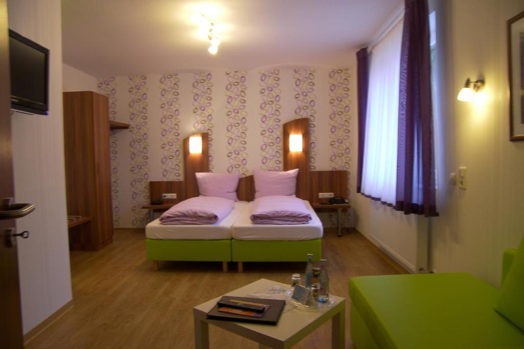 Hotel Dampfmuehle Enkirch Esterno foto